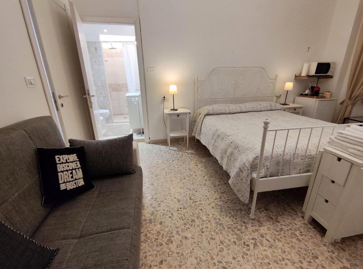 Sergio Tourist Rental Close Tiburtina Station Rom Exterior foto
